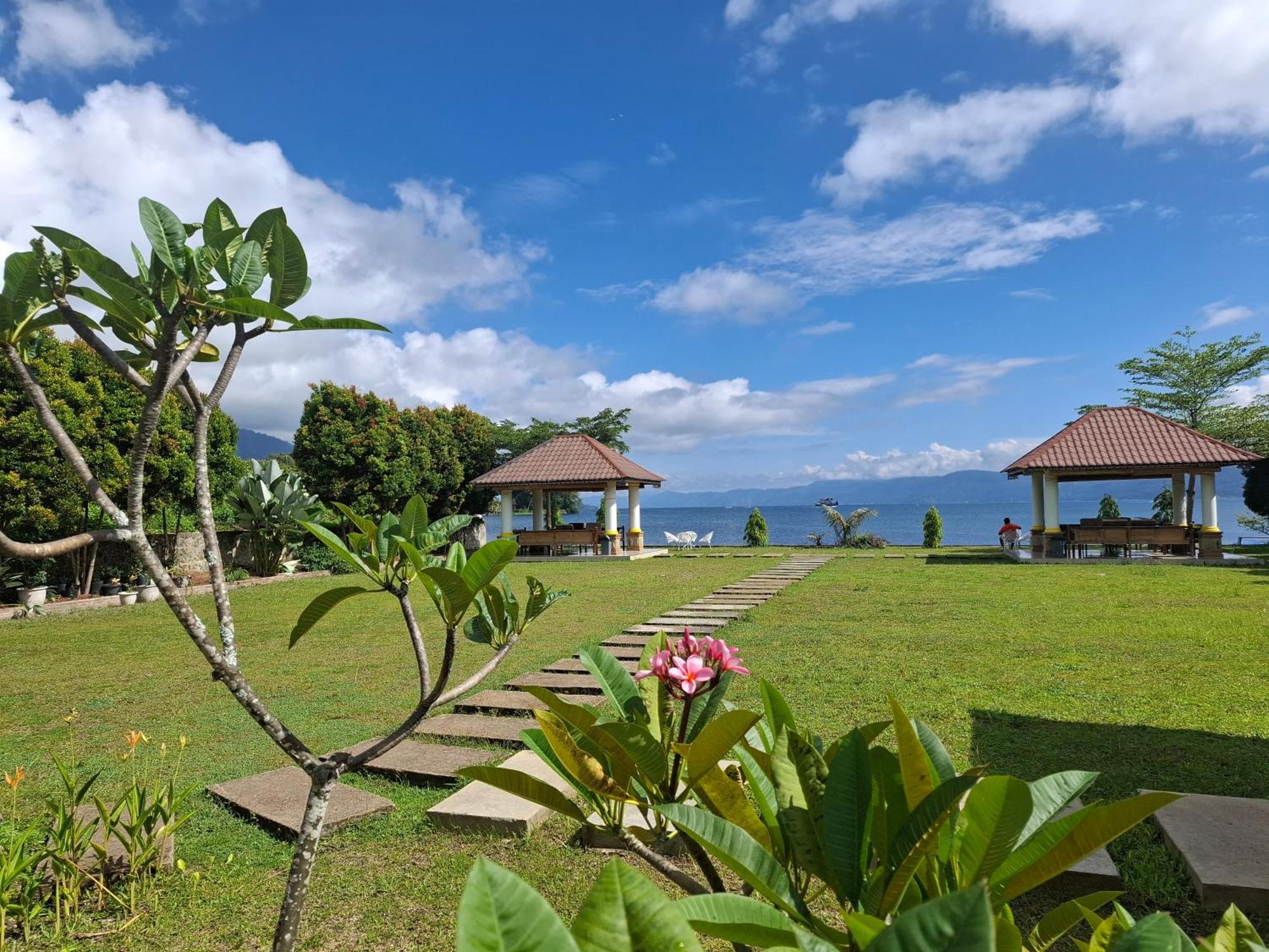 Juma Cottages Tuk Tuk Luaran gambar