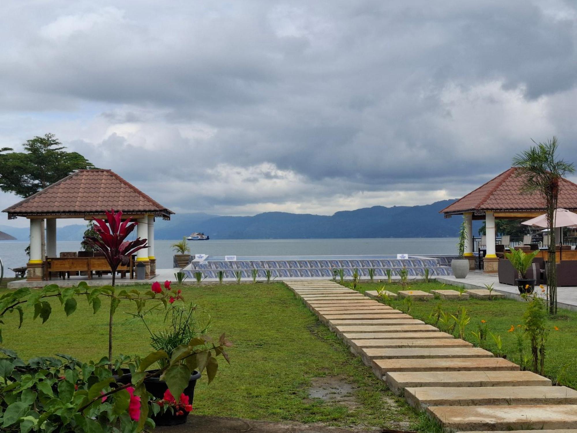 Juma Cottages Tuk Tuk Luaran gambar
